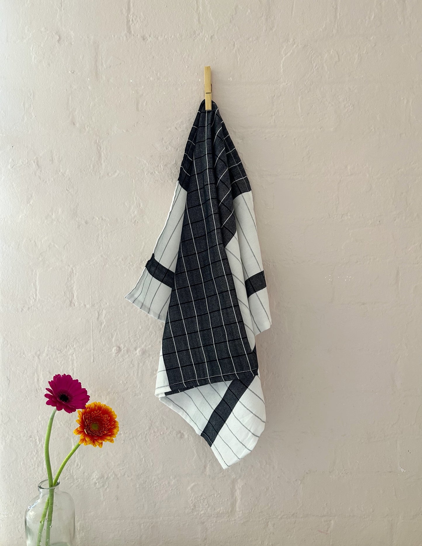Black and White Tea Towel (C)