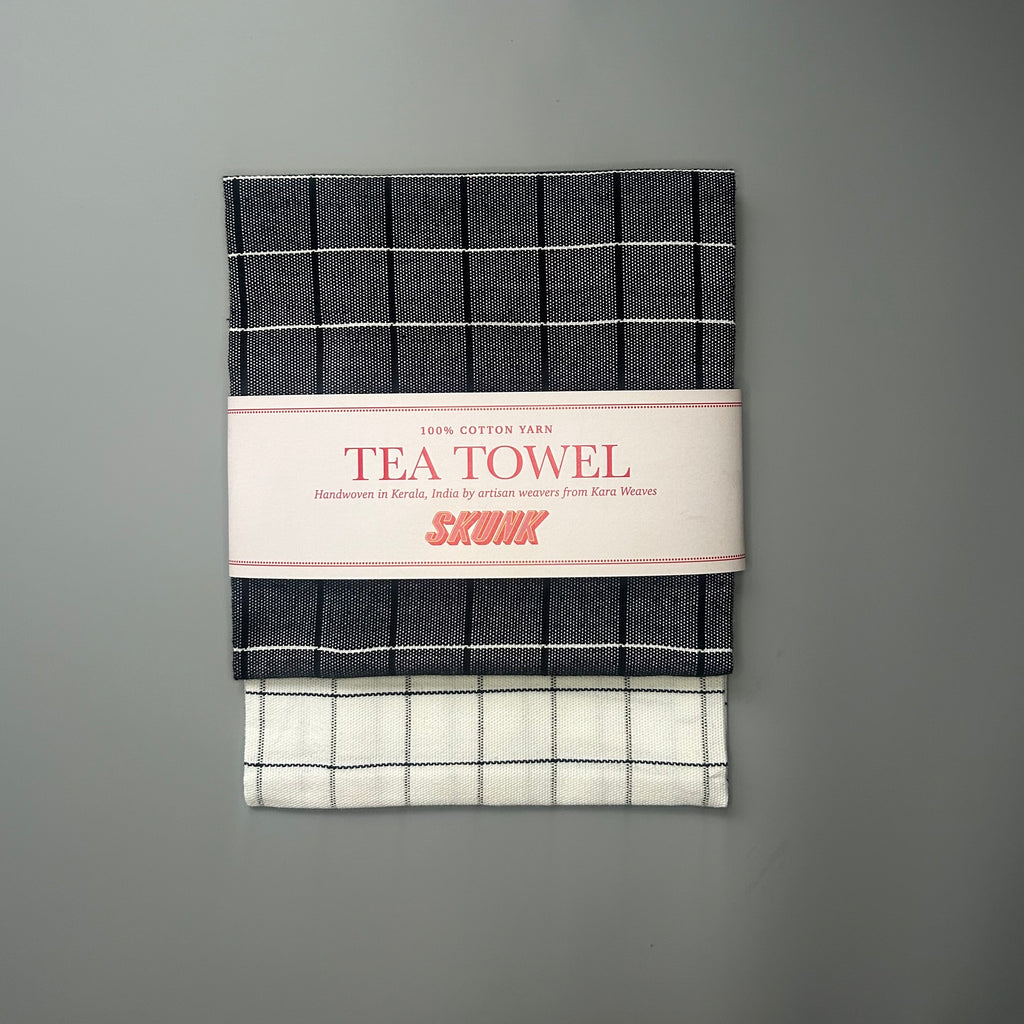 Black and white tea towel (E)